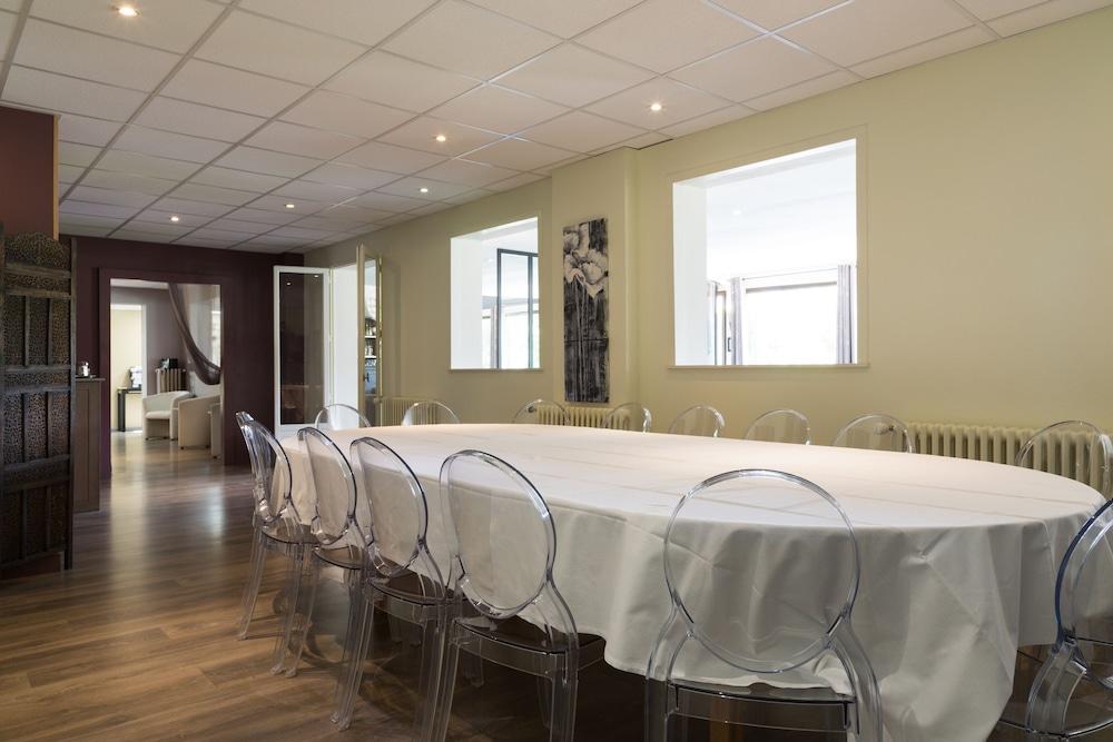 Inter-Hotel Le Mont Saint-Michel Sud Les Quatre Salines Roz-sur-Couesnon Exterior foto