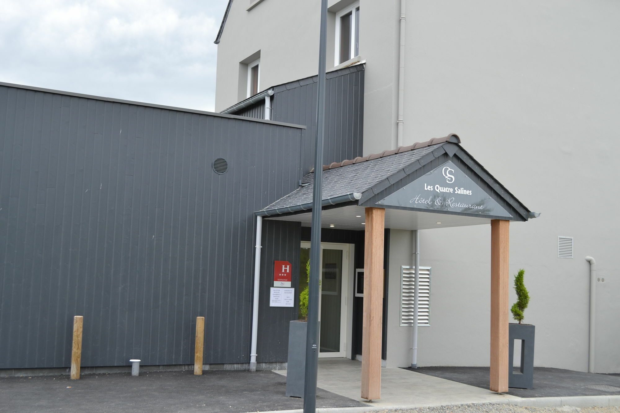 Inter-Hotel Le Mont Saint-Michel Sud Les Quatre Salines Roz-sur-Couesnon Exterior foto